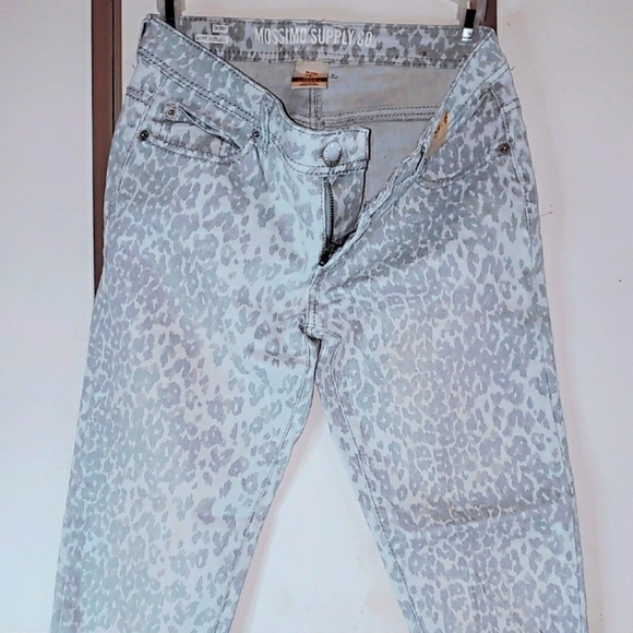 mossimo supply co skinny jeans